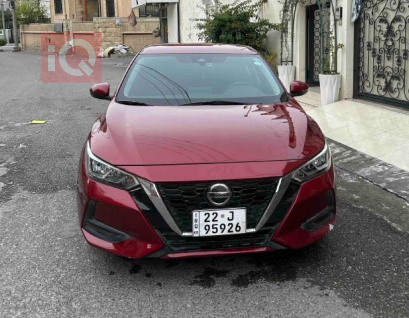 نیسان سێنترا